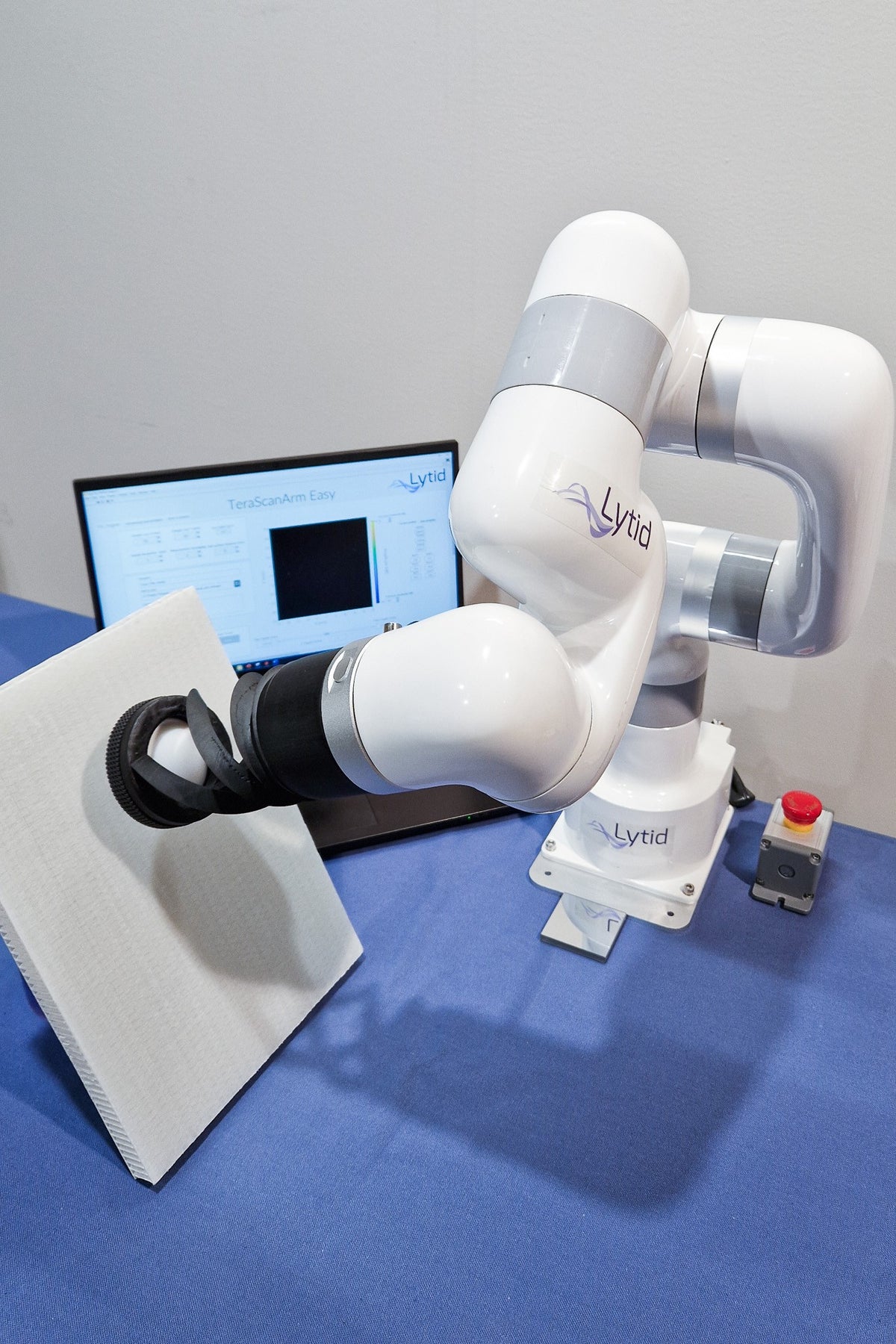 TeraScan - sub-THZ 3D Imaging Scanner