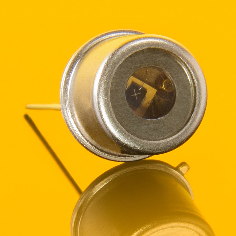 SG01L-C5 (UVC, 1.0 mm2, TO-5)