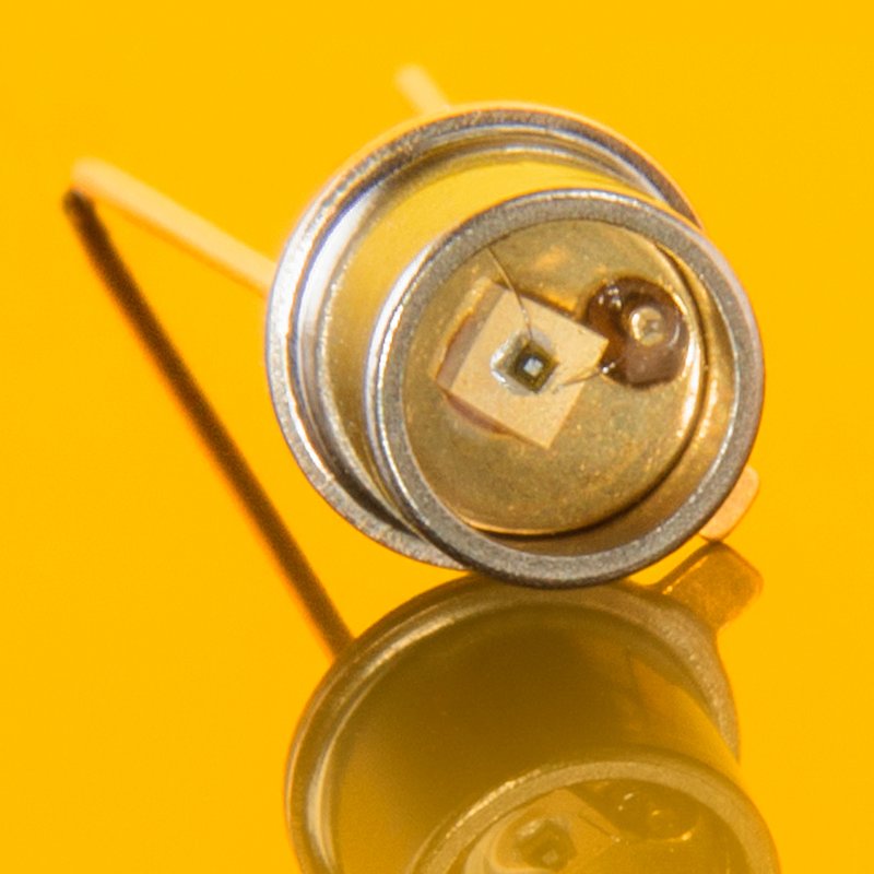 SG01S-18S (UV Broadband , 0.06 mm2, TO-18 with Short Cap)